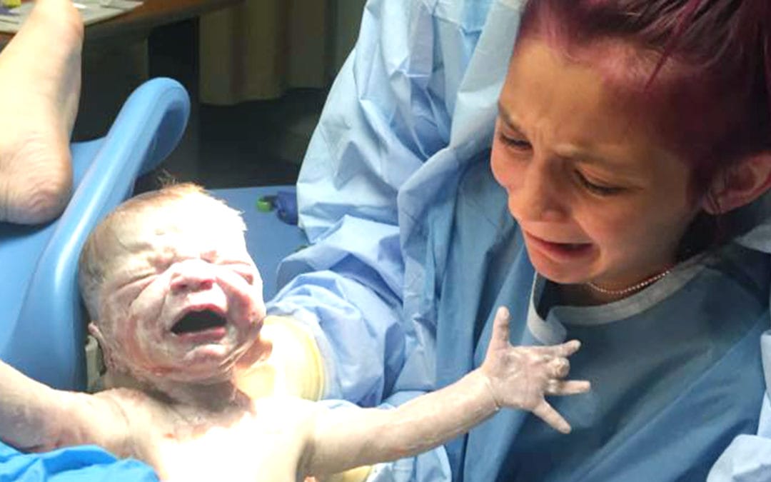 12 Year Old Girl Helps Deliver Her Baby Brother in an Experience of a Lifetime!