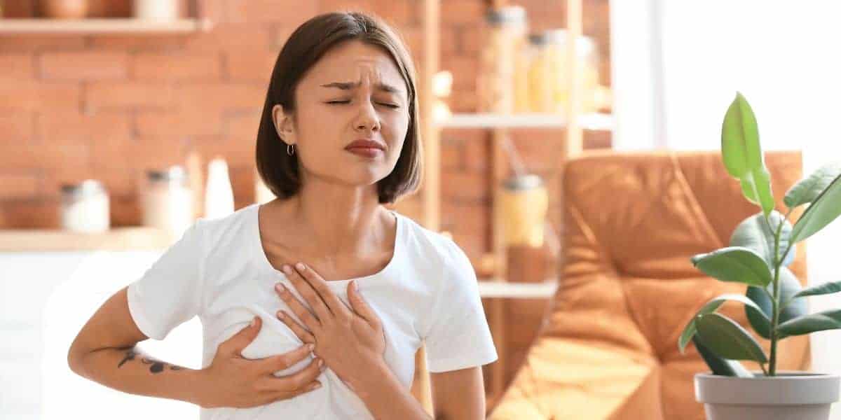 What is lactation mastitis