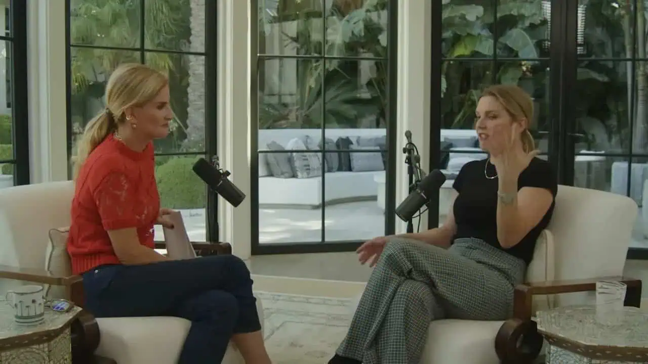 Thais Aliabadi MD during a podcast interview in a bright, modern studio.
