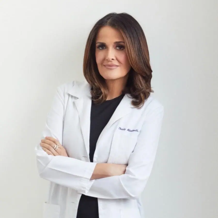 Dr Thais Aliabadi Profile