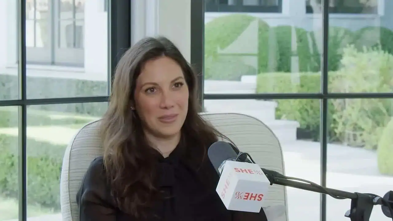 Thais Aliabadi MD speaking during an interview at her clinic.